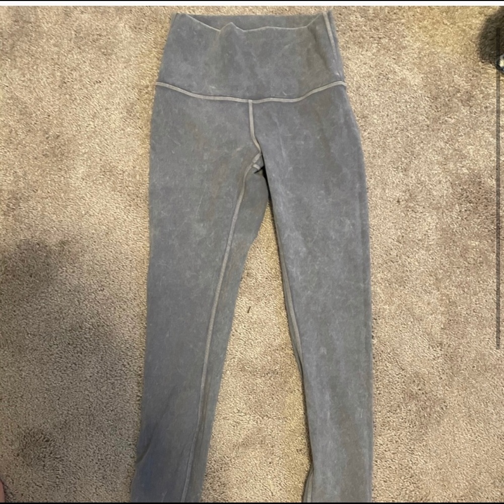 Lululemon RARE